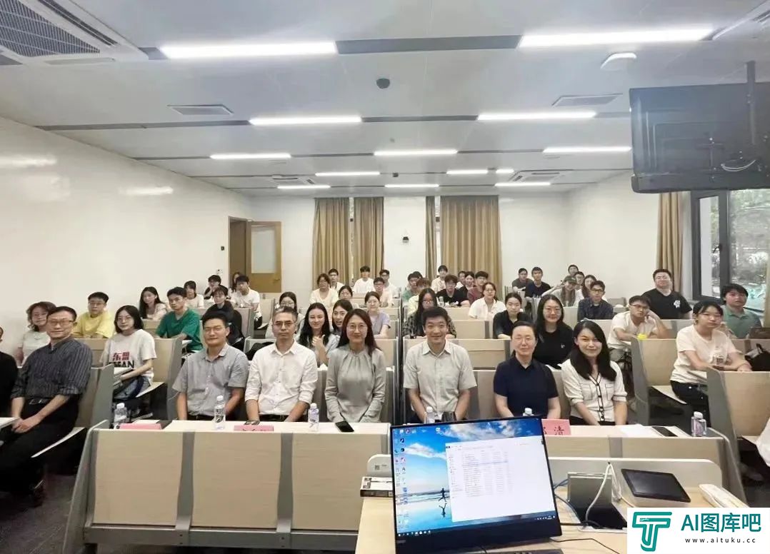 构建“人工智能+语言”微专业，这一高校打造复合型创新人才的新范式