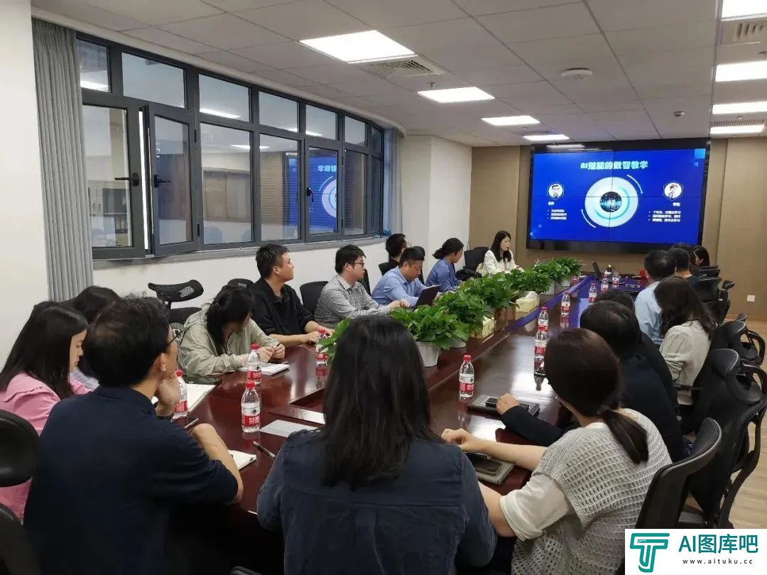 构建“人工智能+语言”微专业，这一高校打造复合型创新人才的新范式