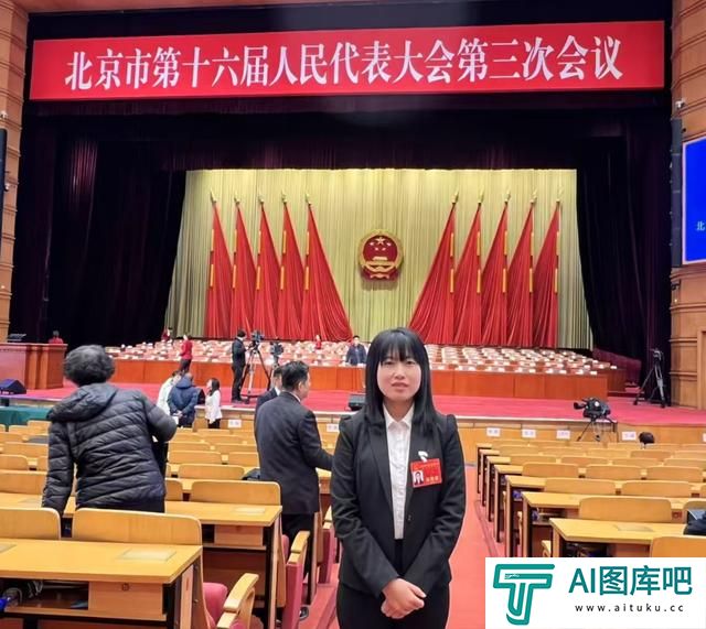 张莹代表：建议加强人工智能规则治理 健全专业人才培养模式