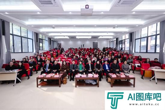 上理工举办“人工智能时代外语学科的机遇与展望”学术研讨会