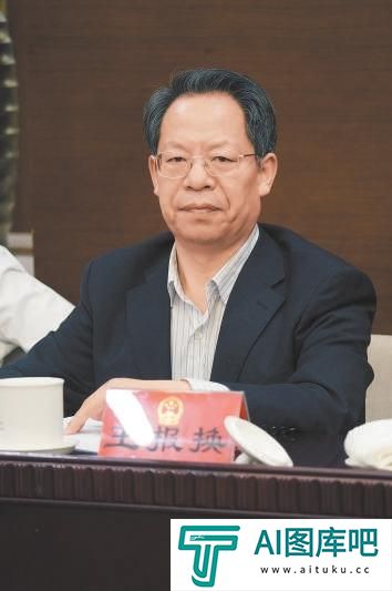 王报换代表：加强治理 确保人工智能健康发展