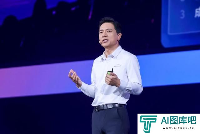 AI时代,为什么「超级有用」比「超级应用」更重要? AI时代,为什么「超级有用」比「超级应用」更重要?