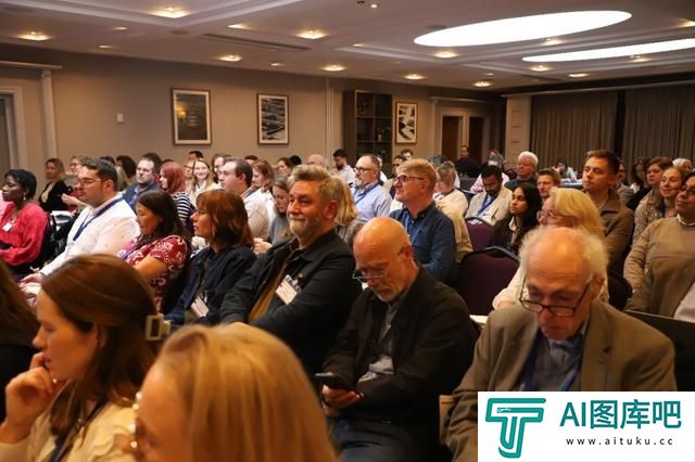 全球教育专家齐聚英国剑桥 松鼠Ai梁静参与人工智能教育大会