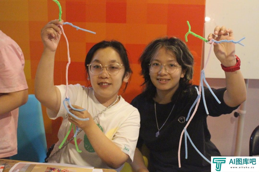 青春华章｜开展脑科学、人工智能实践，我们为孤独症孩子编织科学梦