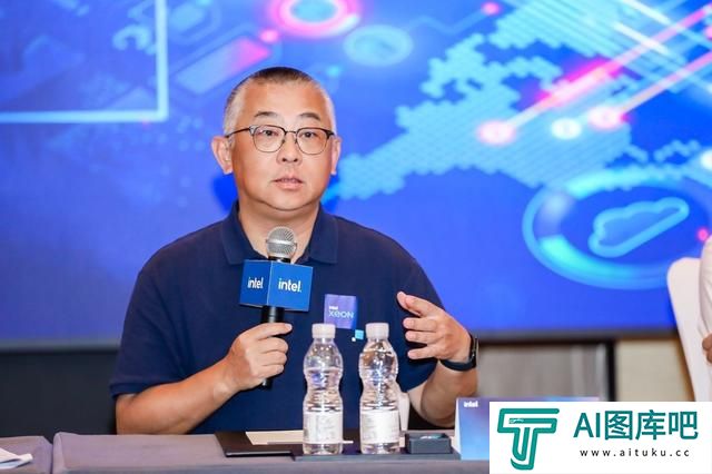 开放生态堆栈赋能企业AI落地 英特尔如何拥抱人工智能未来?