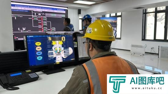 AI赋能 “绿电”澎湃——探访黄河上游“AI智慧水电站”