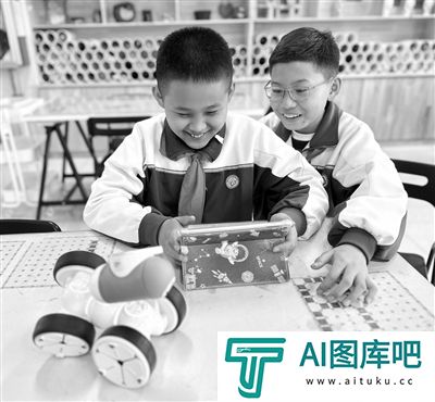 统筹城乡资源助力人工智能教育普及