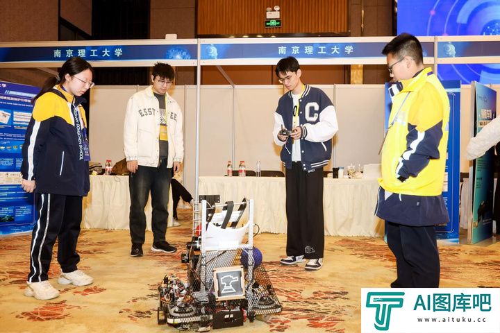 爱（AI）意满满！全国青少年人工智能优秀作品汇聚金陵